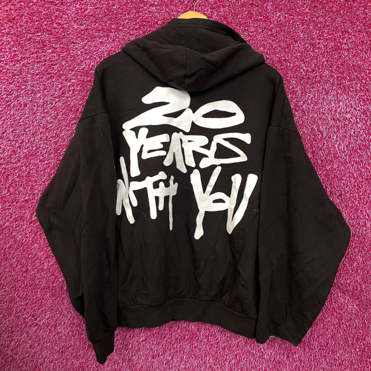 R20 "Rhenna" Rihanna 20-Year Anniversary Merch Collection Hoodie Large