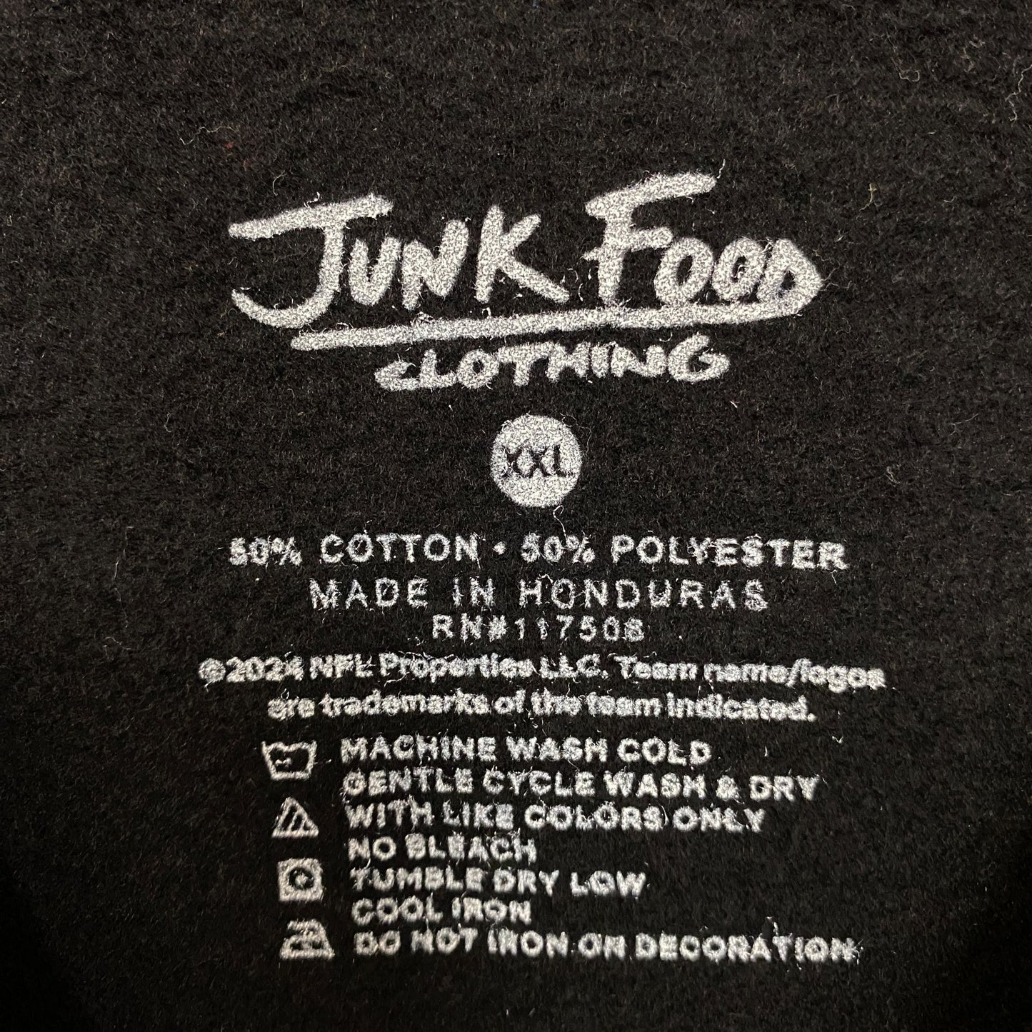 Junk Food Clothing Indianapolis Colts Helmet Logo Flea Market Crew Sweatshirt 2XL