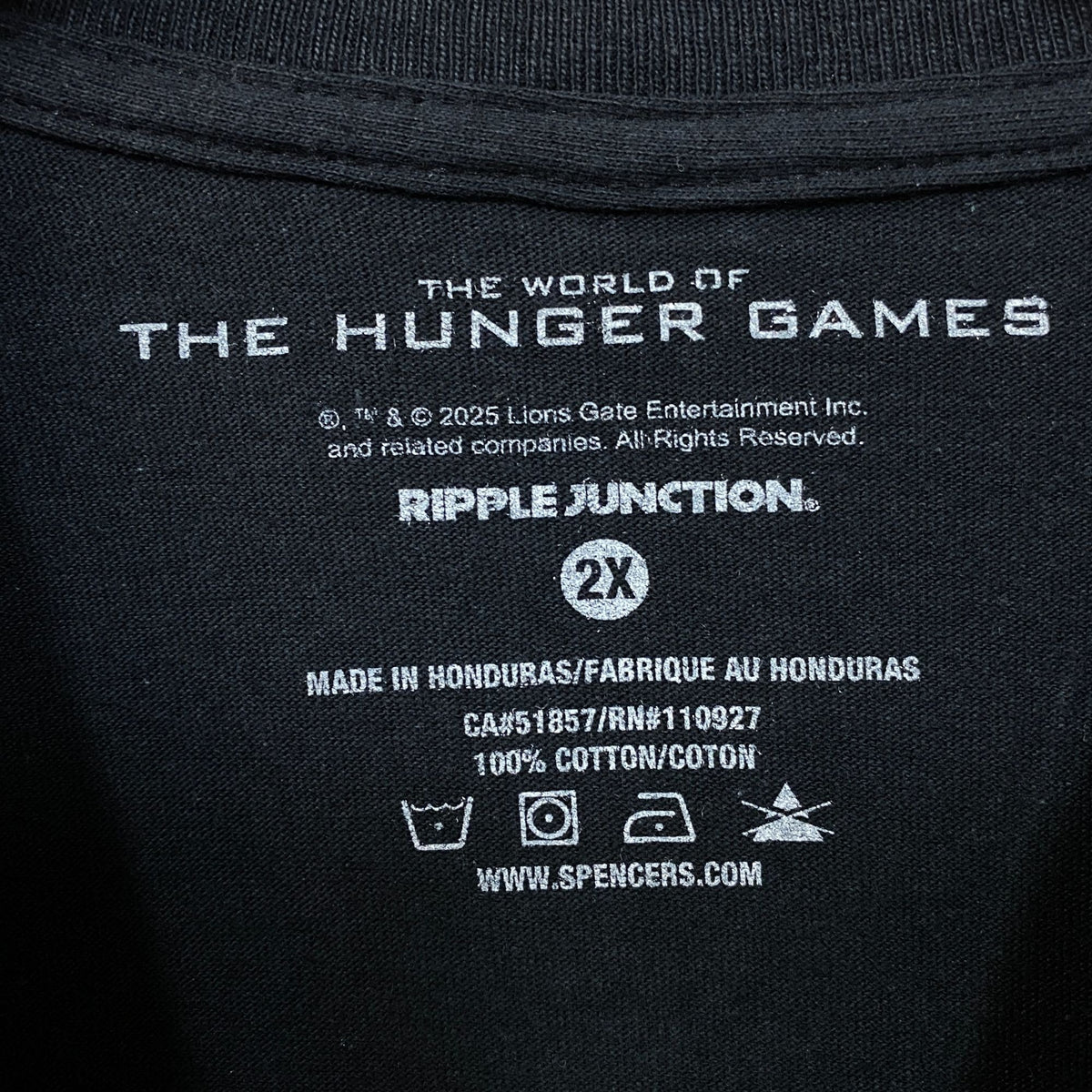 The Hunger Games Katniss & Peeta District 12 Graphic T-Shirt 2XL