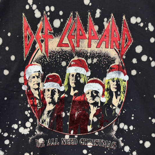 Def Leppard we all need Christmas bleach dye rock Tshirt size large