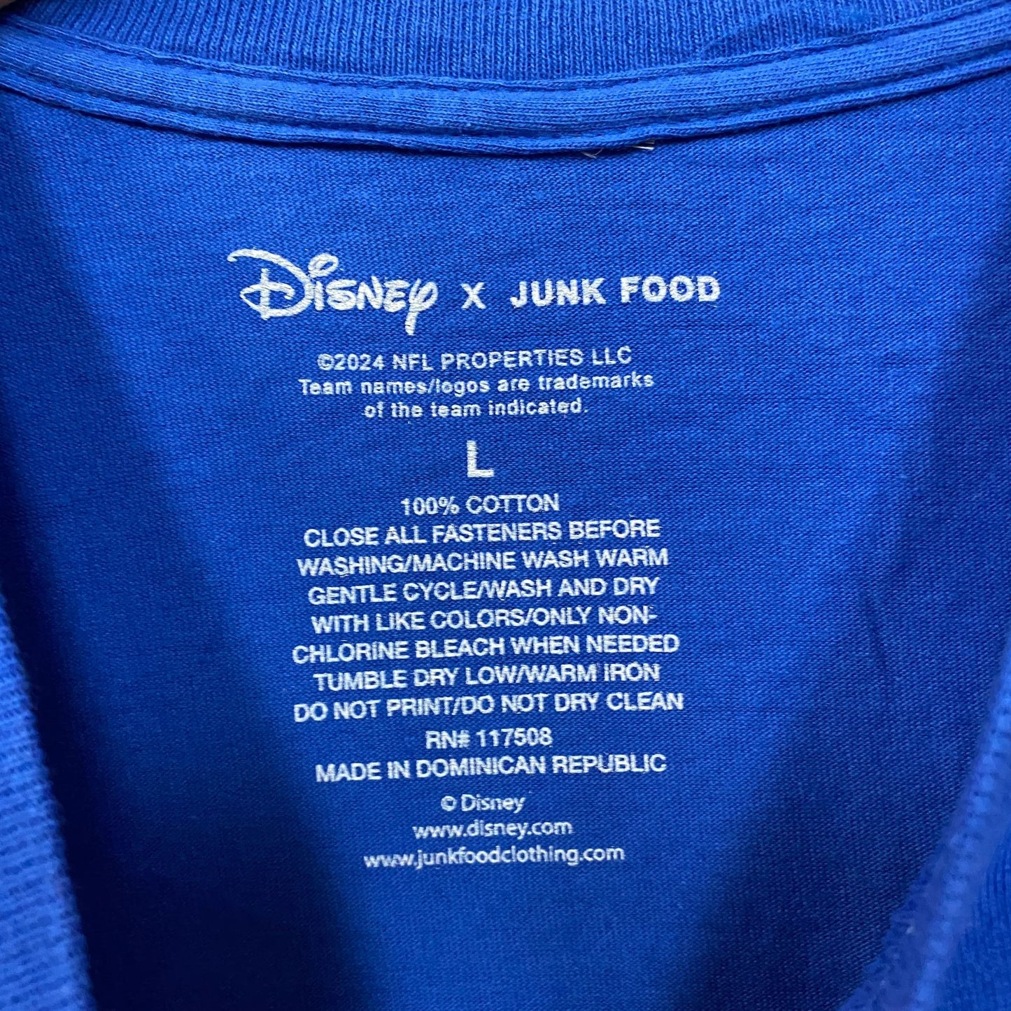 Disney x Junk Food NFL Denver Broncos Mickey Mouse Kick Back T-Shirt Large