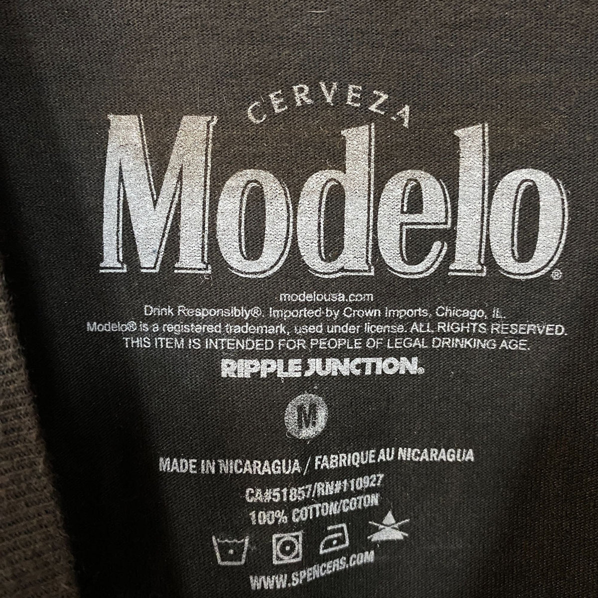 Modelo Chelada Tshirt size Medium