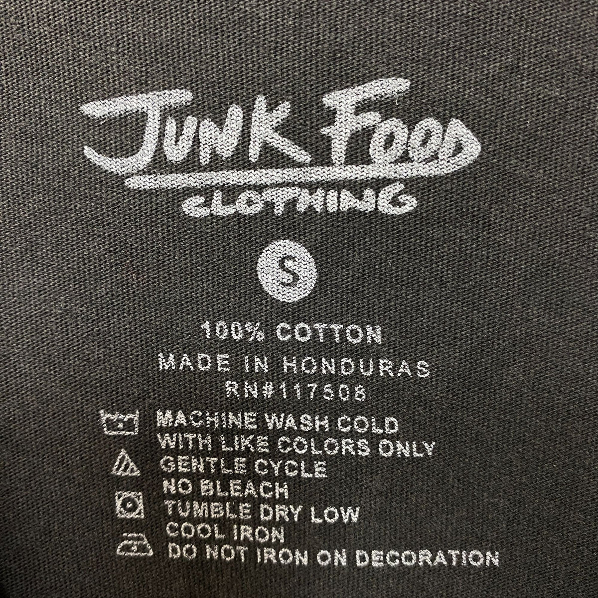 Junk Food Clothing "East Hampton USA" Retro Style Graphic T-Shirt Small