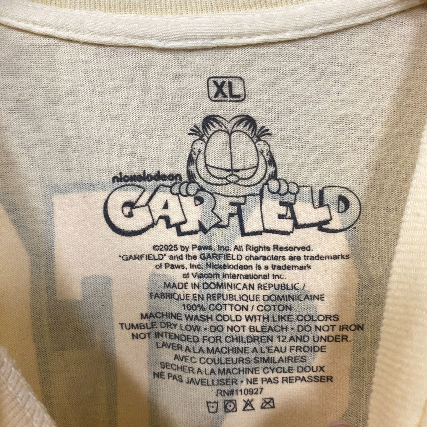 Garfield Boston Baseball Cartoon Graphic Design T-Shirt XL