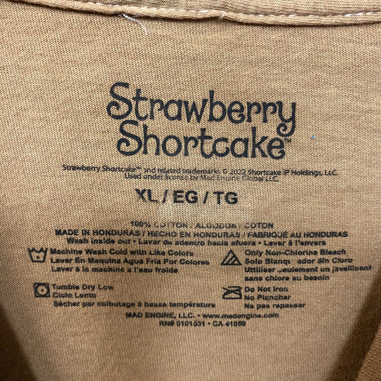 Strawberry’s Shortcake Women's Cute Mineral Wash Tshirt size Medium