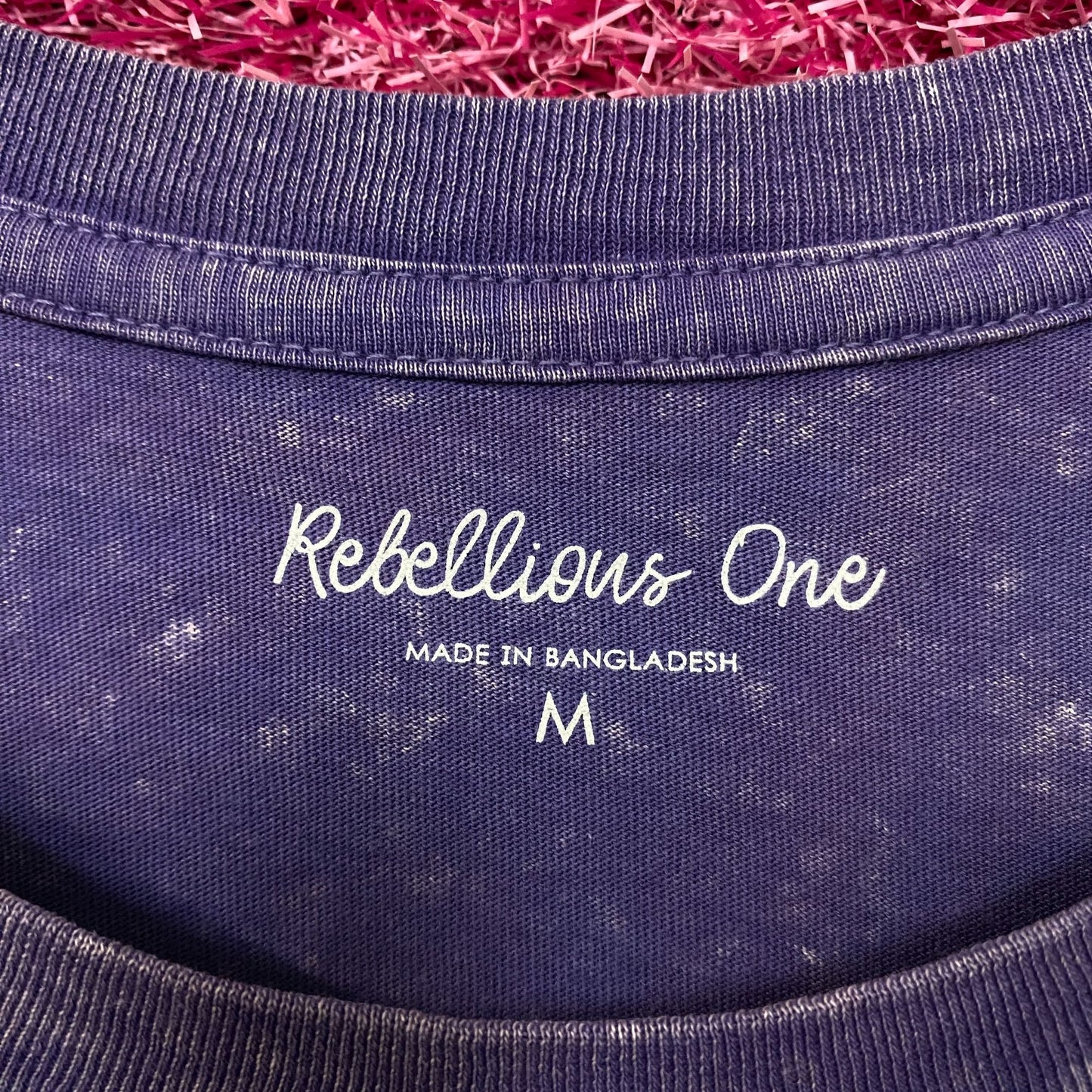 Rebellious One Montana Rocky Mountains Graphic Crop T-shirt Medium