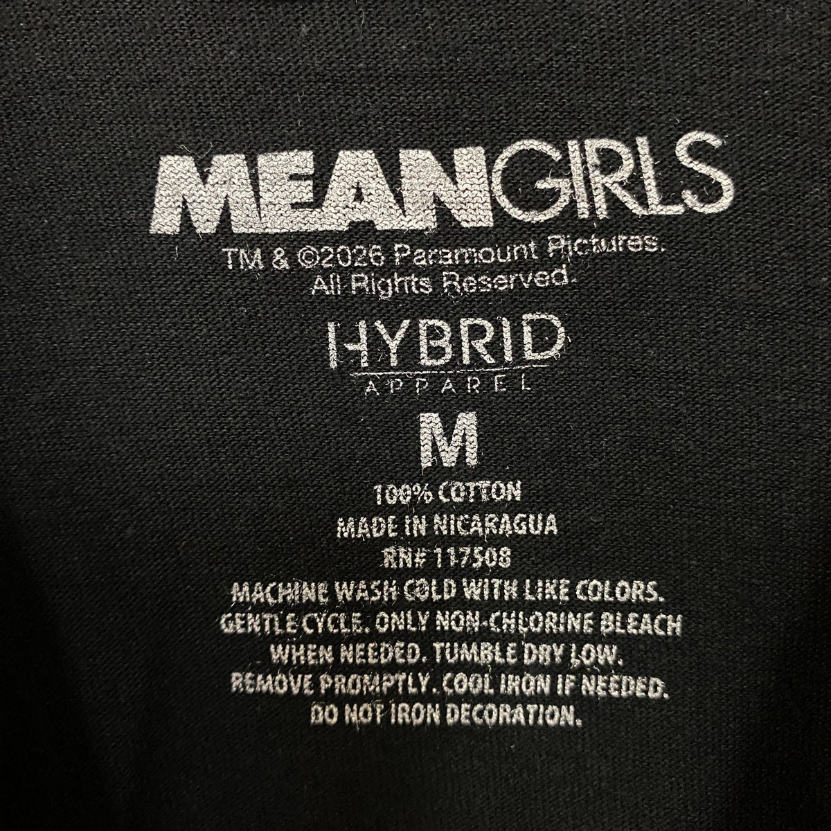 Mean Girls "You Can't Sit With Us" Movie Poster Tee Medium