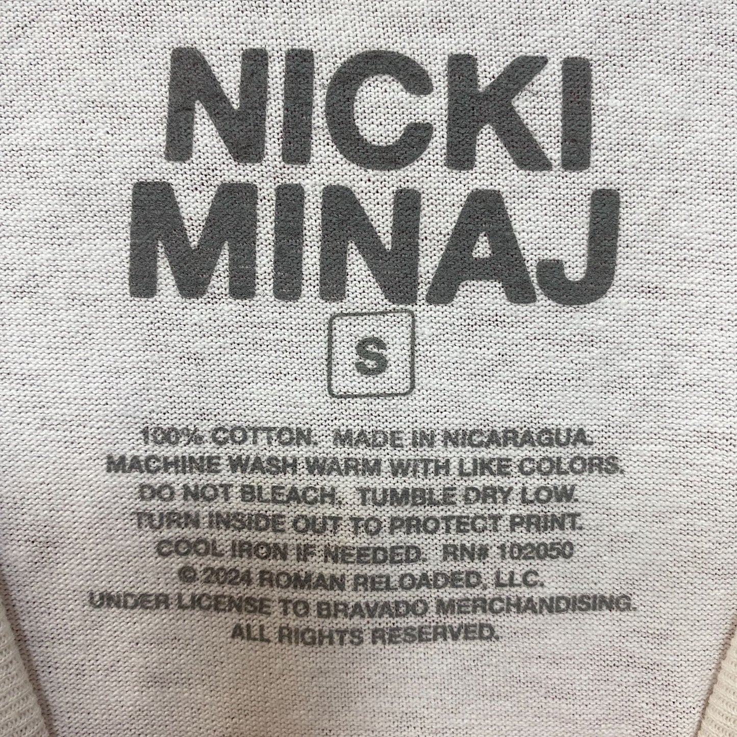 Nicki Minaj Pink Portrait Pink Friday: Roman Reloaded Album T-Shirt Small