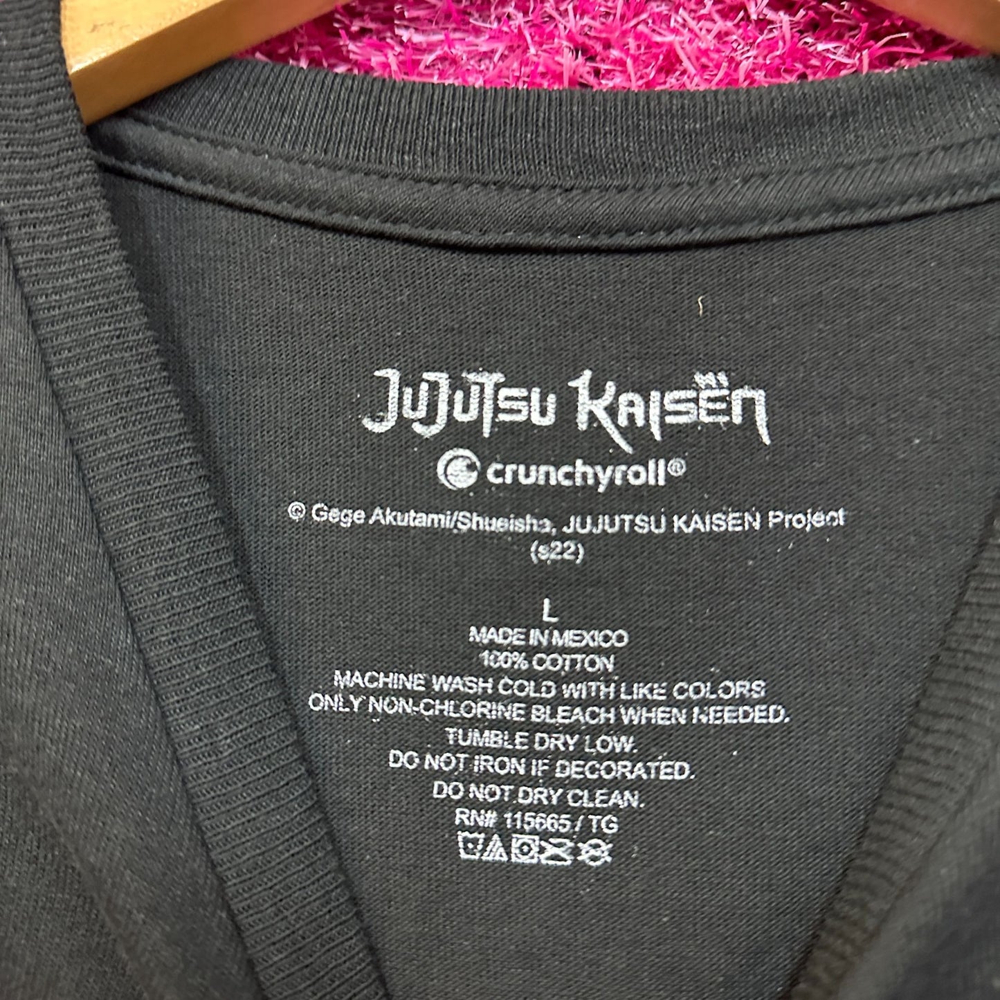 Satoru Gojo JuJuTsu Kaisen Anime Crunchyroll Series Tee L