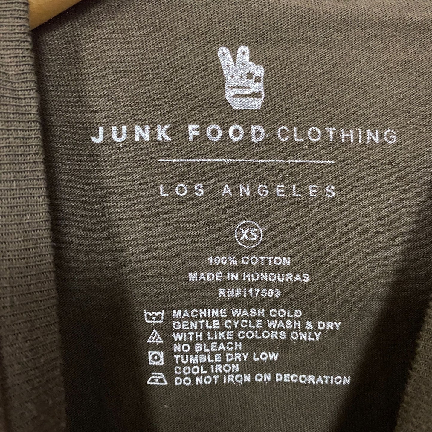 Welcome To Busch Light Country Vintage Style Brown T-Shirt Extra Small