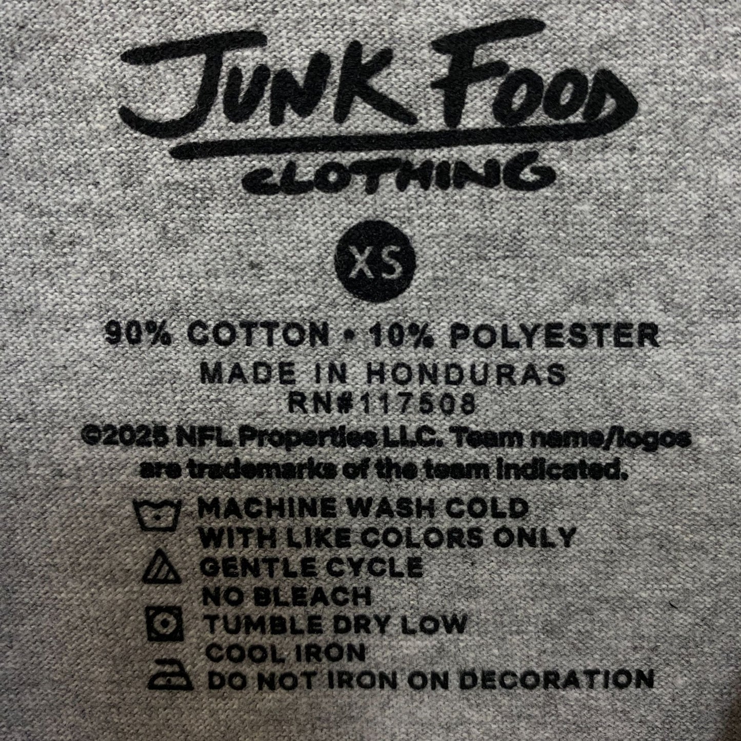 Junk Food Clothing NFL Buffalo Bills Bootleg Flea Market Tee XS