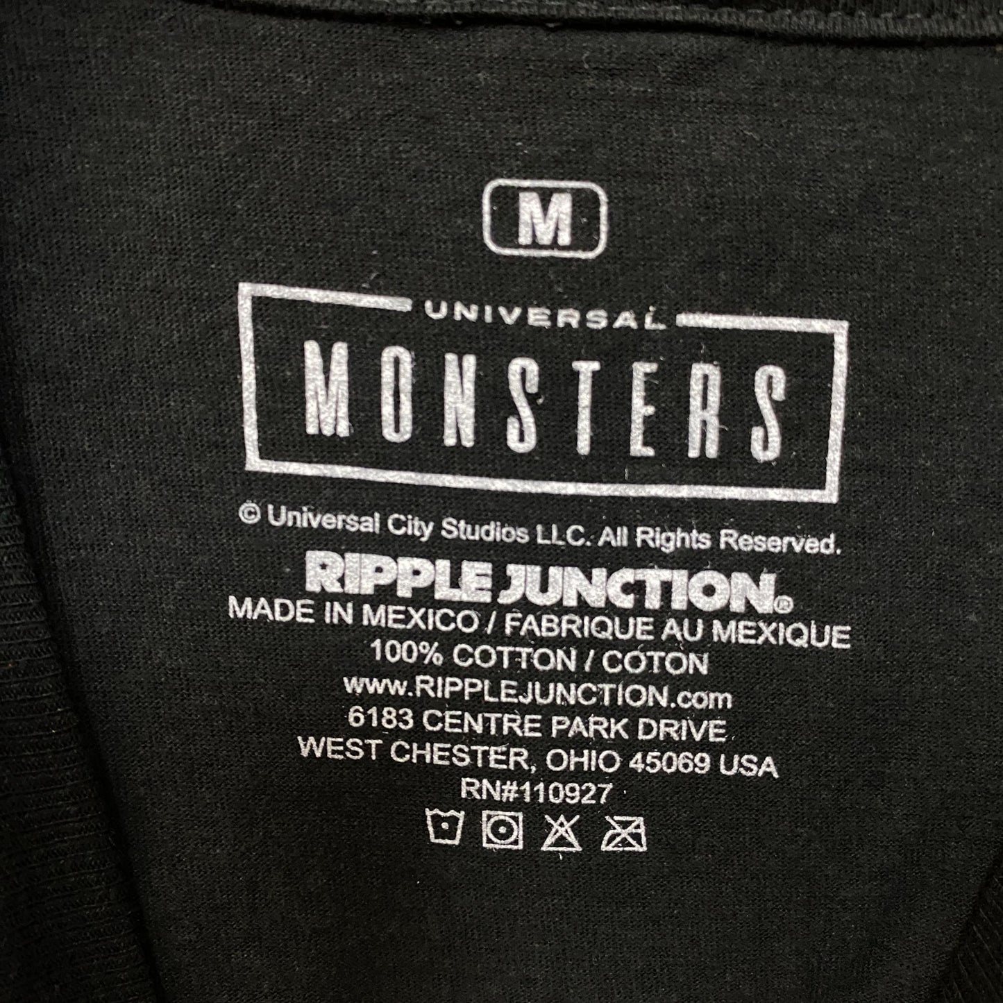 Universal Monsters A Night Of Terror T-Shirt Medium