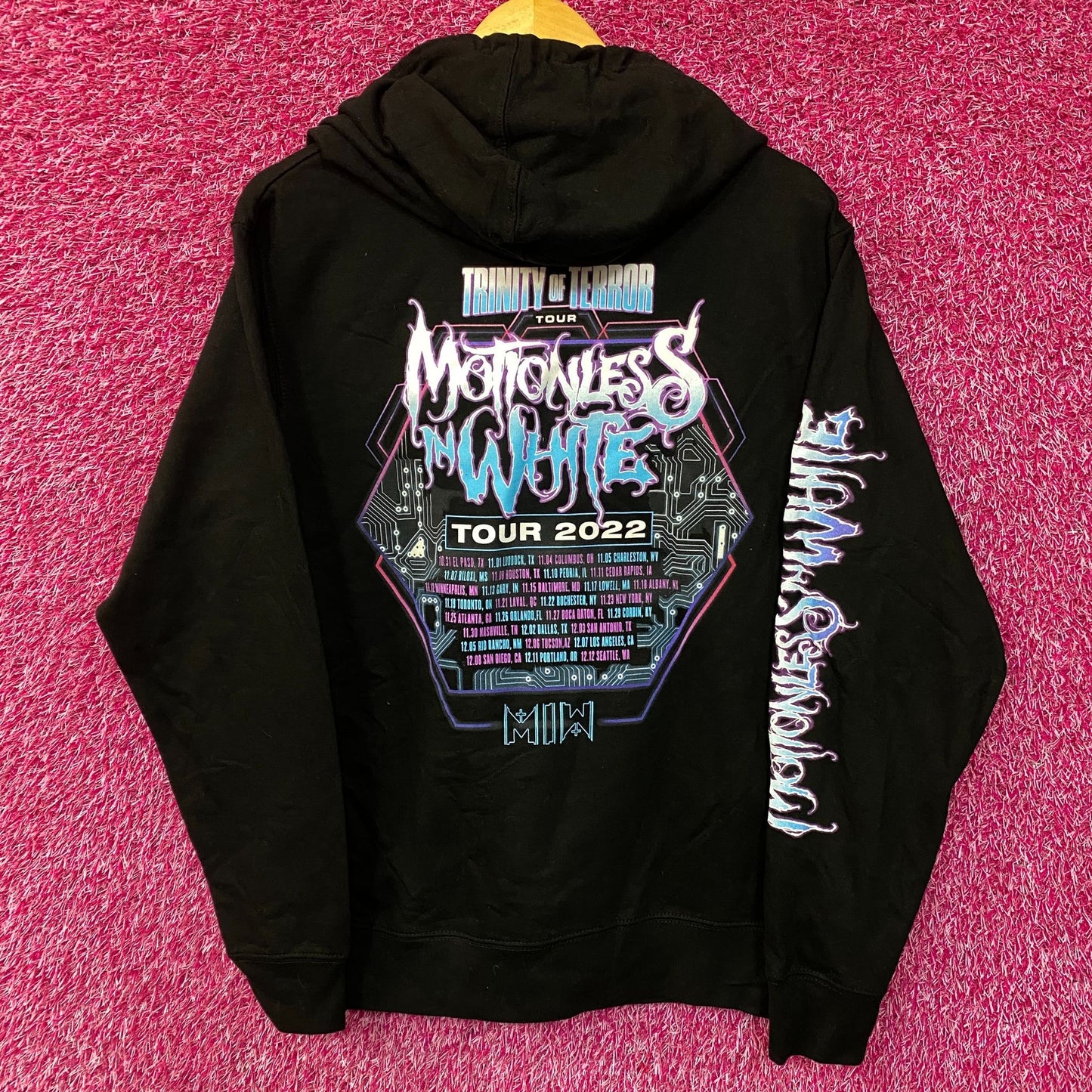 Motionless in white trinity of terror tour 2022 hoodie size Small