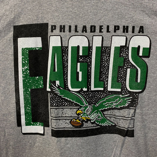 NFL Junk Food Philadelphia Eagles Gray Tshirt size Medium