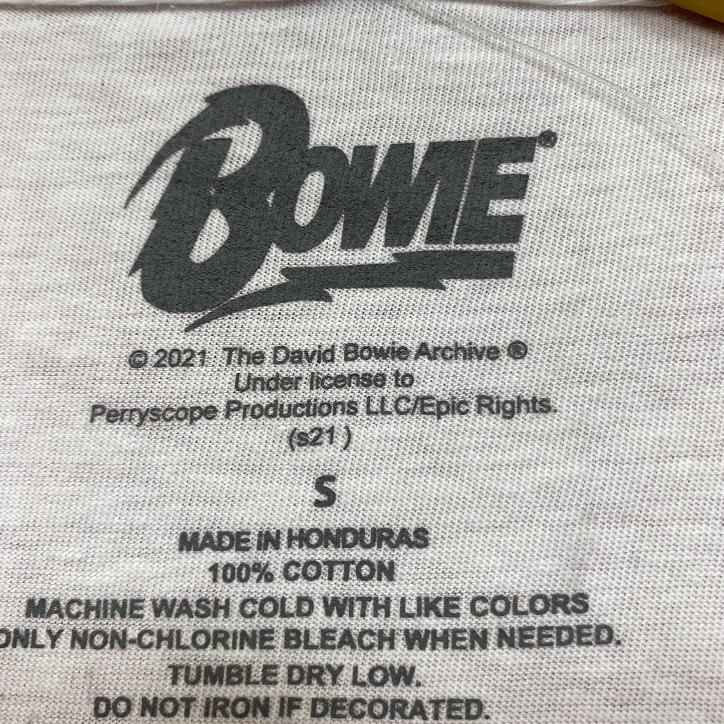 David Bowie Star Man Rainbow Rock Tshirt size Small