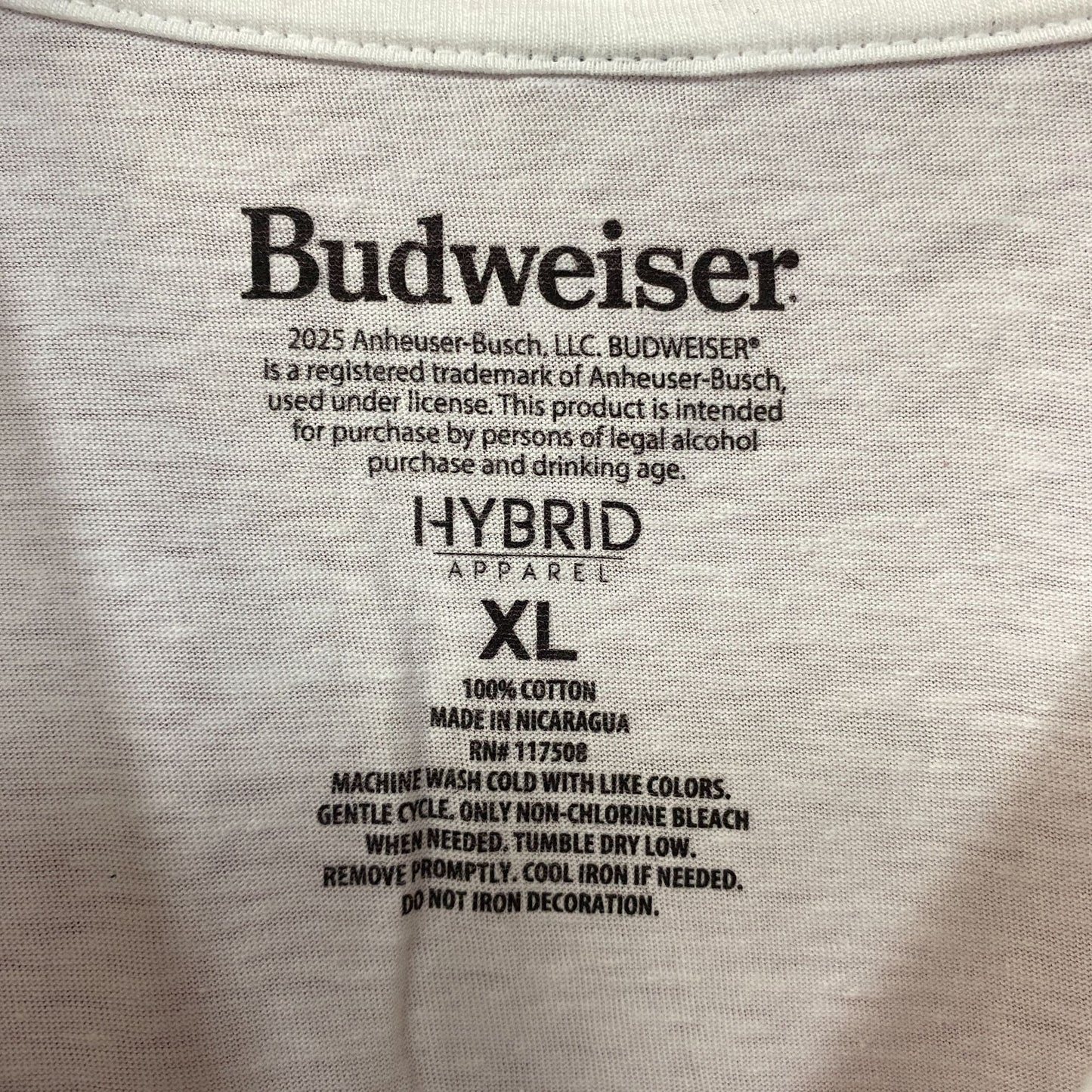 World Renowned Budweiser King Of Beers T-Shirt XL