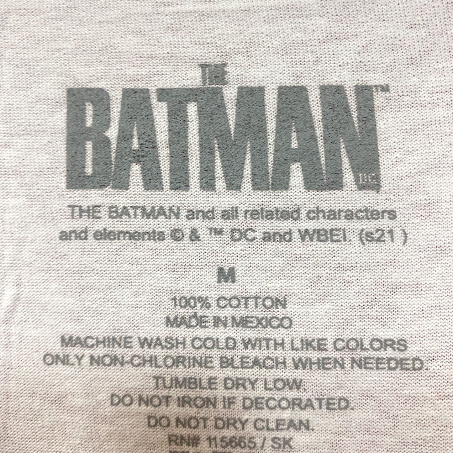 The Batman Robert Pattinson Movie Poster Tshirt size medium