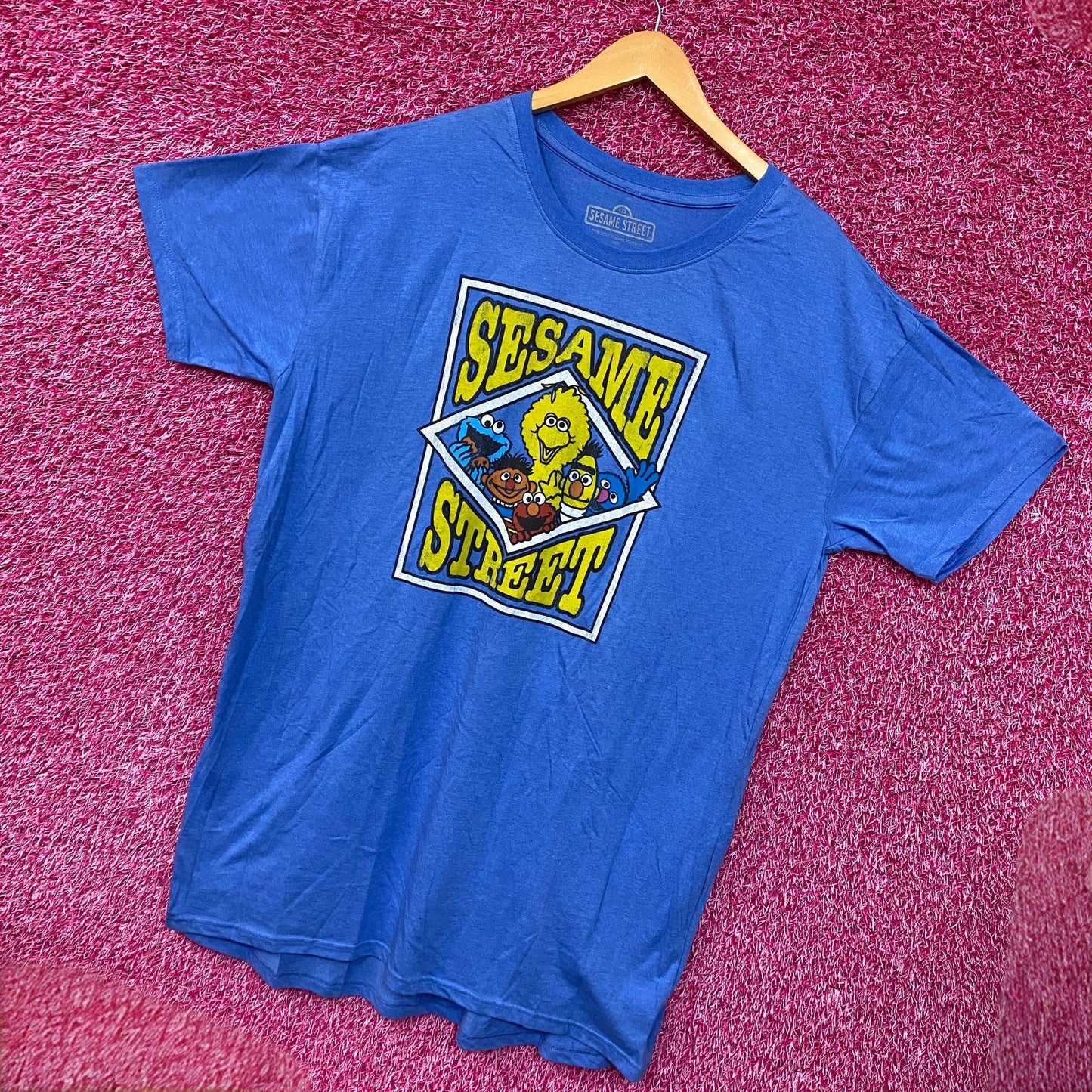 Sesame Street animated blue Tshirt size Extra Large