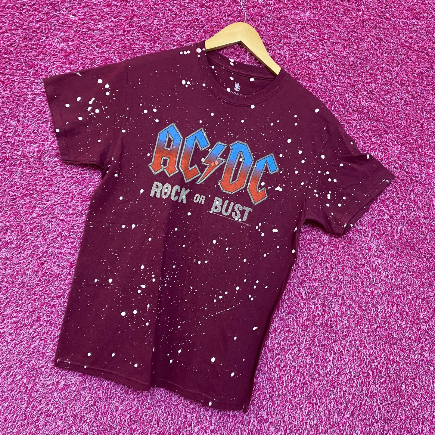 AcDc Rock Or Bust Splatter Dye Music Tshirt size Small