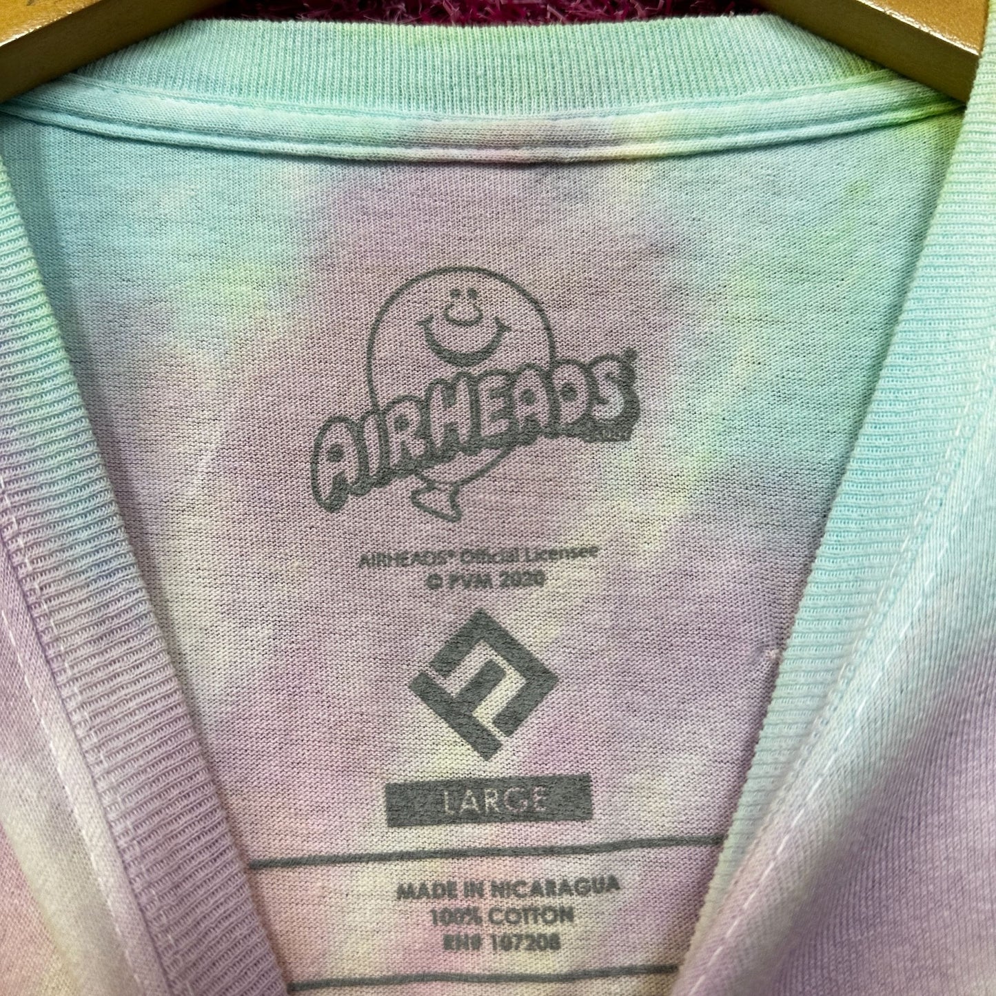 Airheads Smiley Red Balloon Logo Taffy Candy Promo Tie Dye L