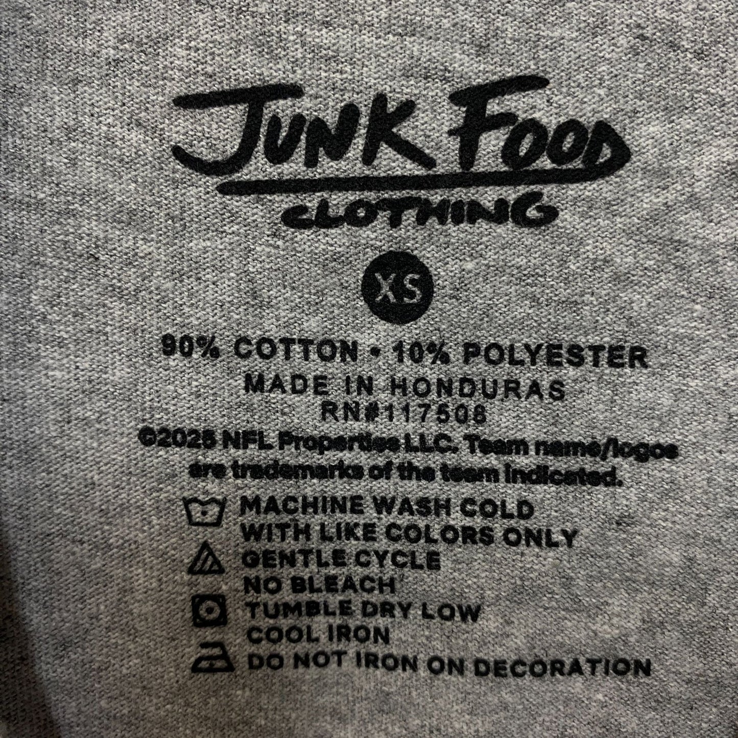 Junk Food Clothing Philadelphia Eagles Bootleg Flea Market Tee XS