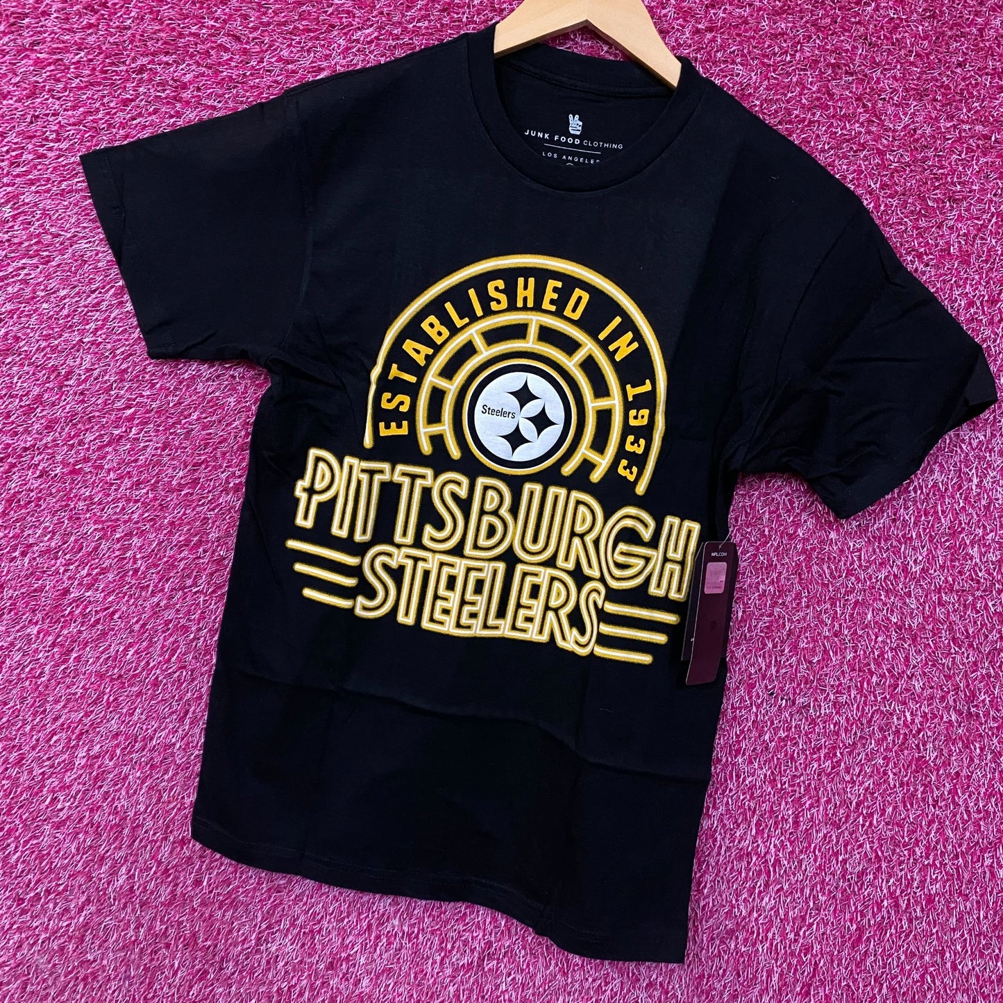 Junk Food Clothing Pittsburgh Steelers Kickoff Crew Shirt Small