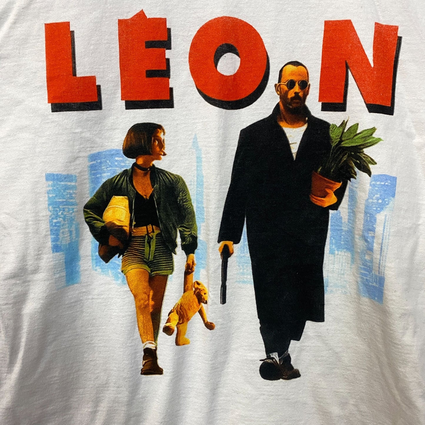 Léon: The Professional Léon and Mathilda Movie T-Shirt Large