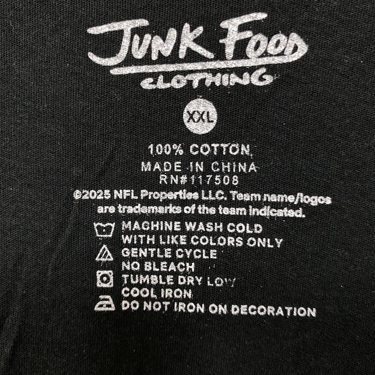 Junk Food Clothing Philadelphia Eagles Timeout Long Sleeve Crop Tee 2XL
