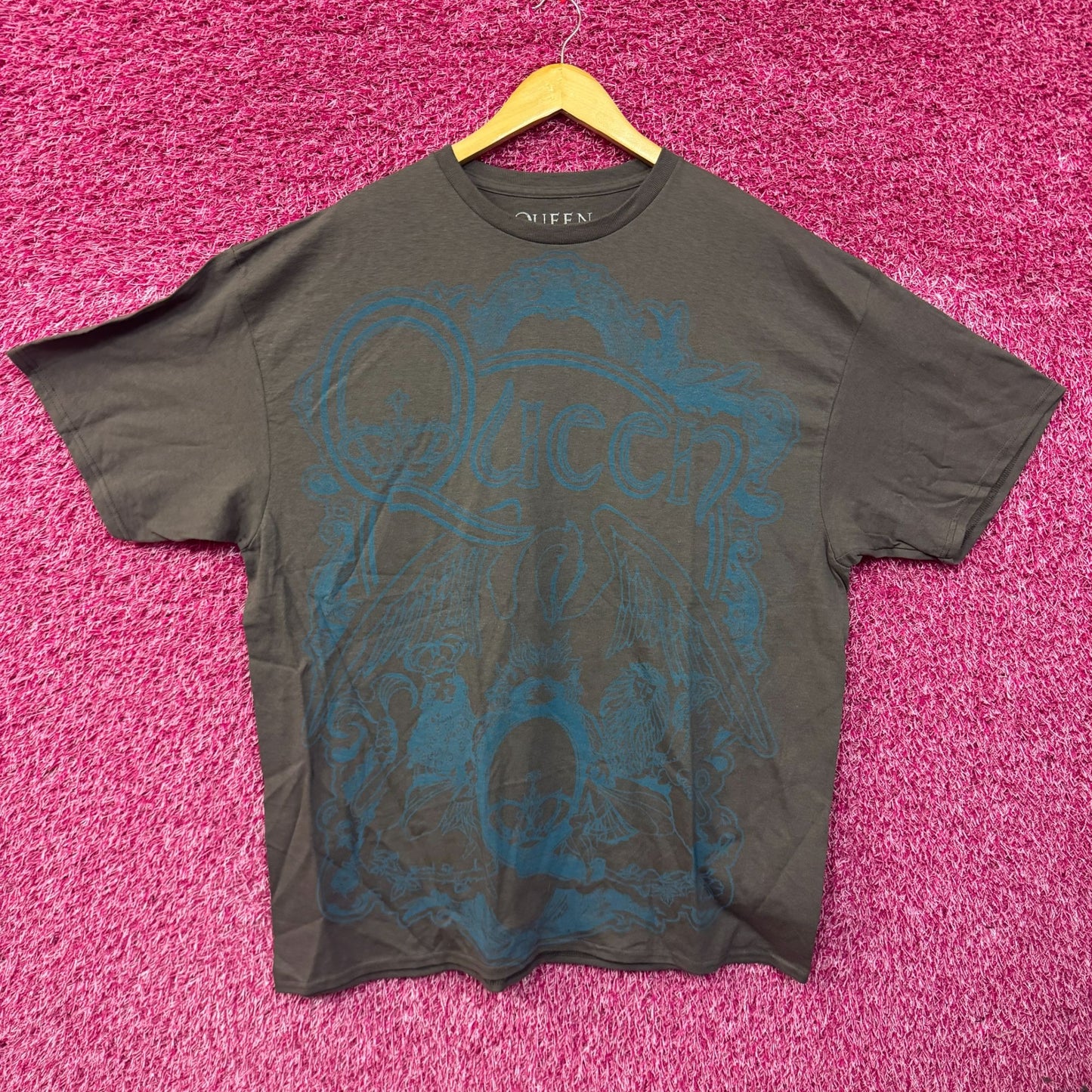 Queen A Night at the Opera Album Zodiac Crest Band Tee 3XL