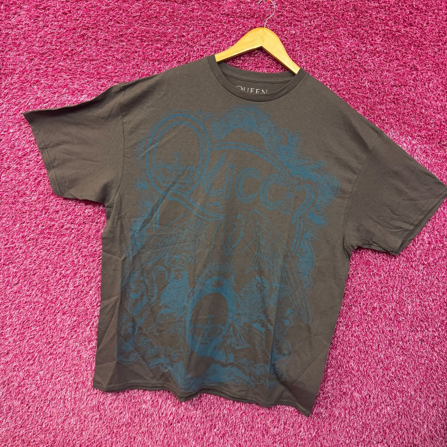 Queen A Night at the Opera Album Zodiac Crest Band Tee 3XL