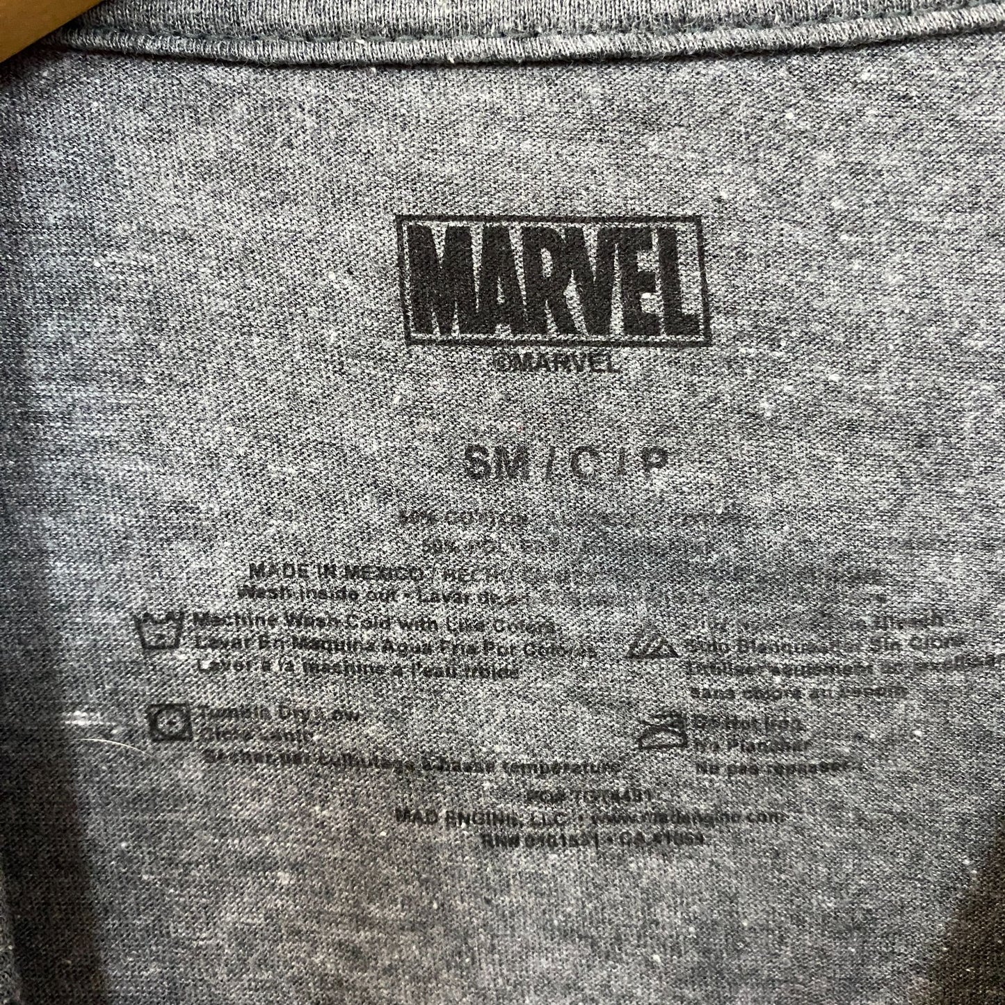 Marvel Comics Avengers Super Heroes Retro T-Shirt SM