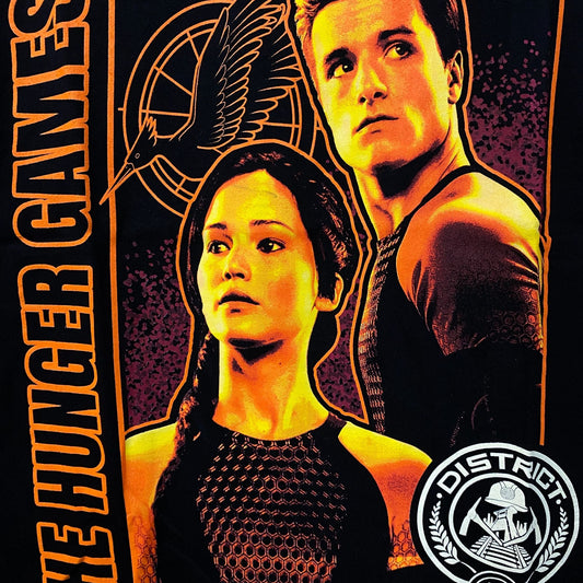The Hunger Games Katniss & Peeta District 12 Graphic T-Shirt Small