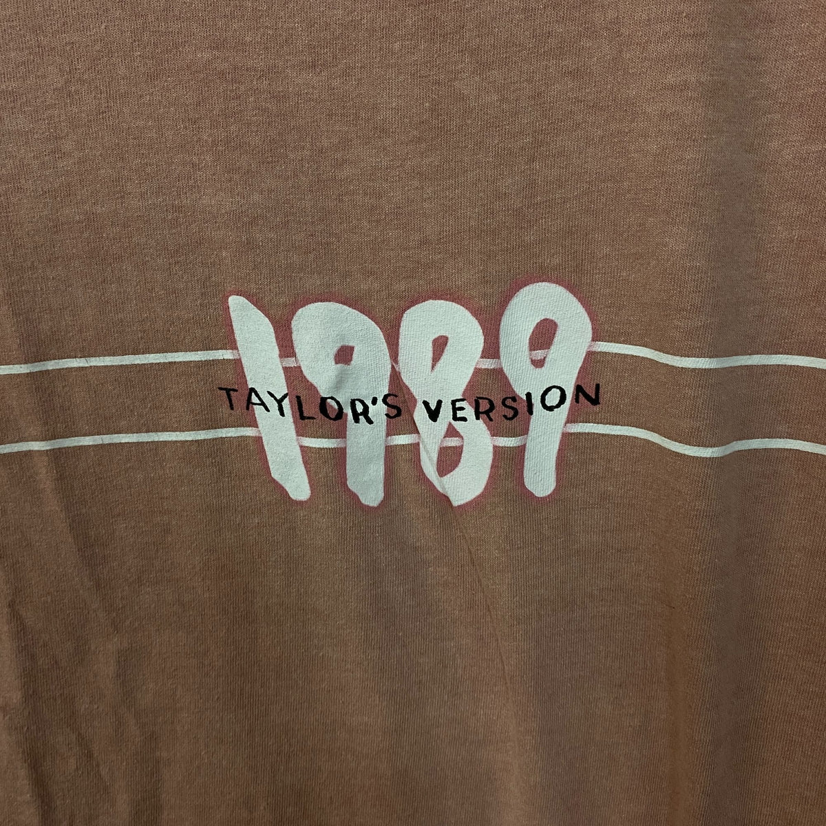 Taylor Swift 1989 Graphic T-Shirt Medium