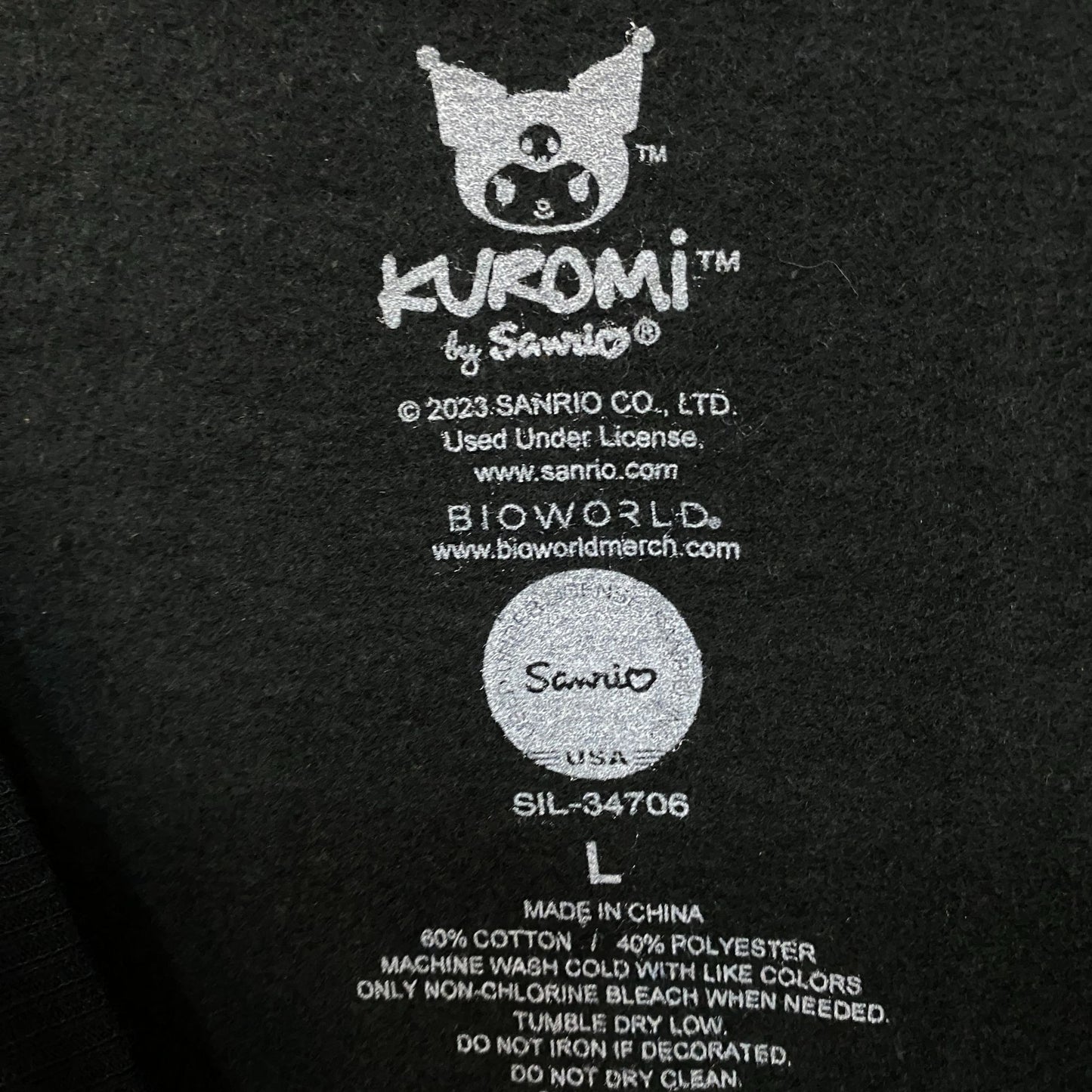 Kuromi skulls Crewneck sweater size large