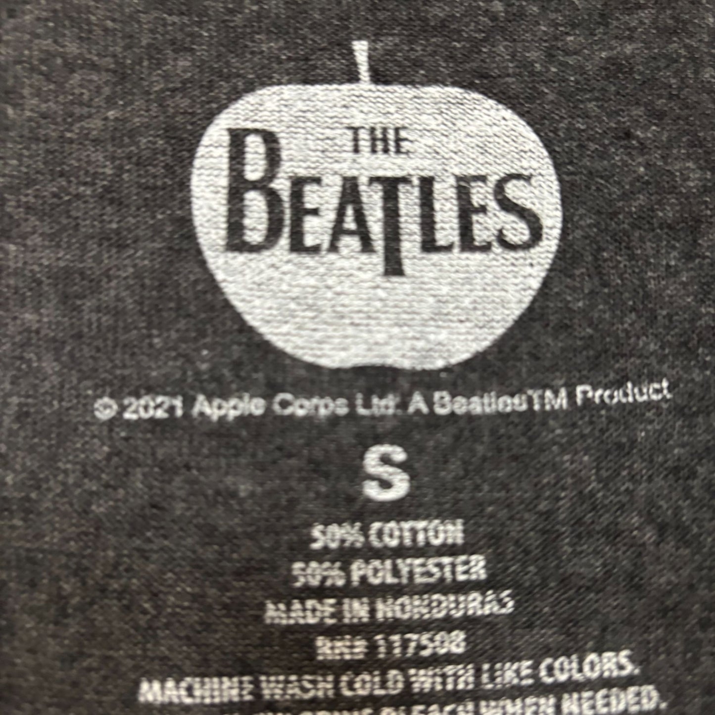 The Beatles Abbey Road Crossing Graphic Design T-Shirt Small