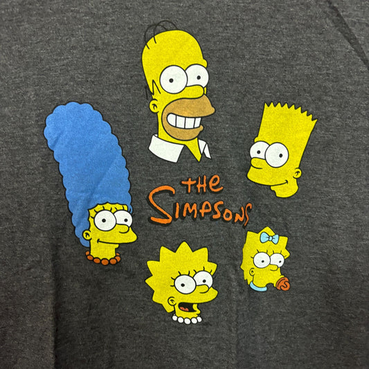 The Simpson family thsirt size medium