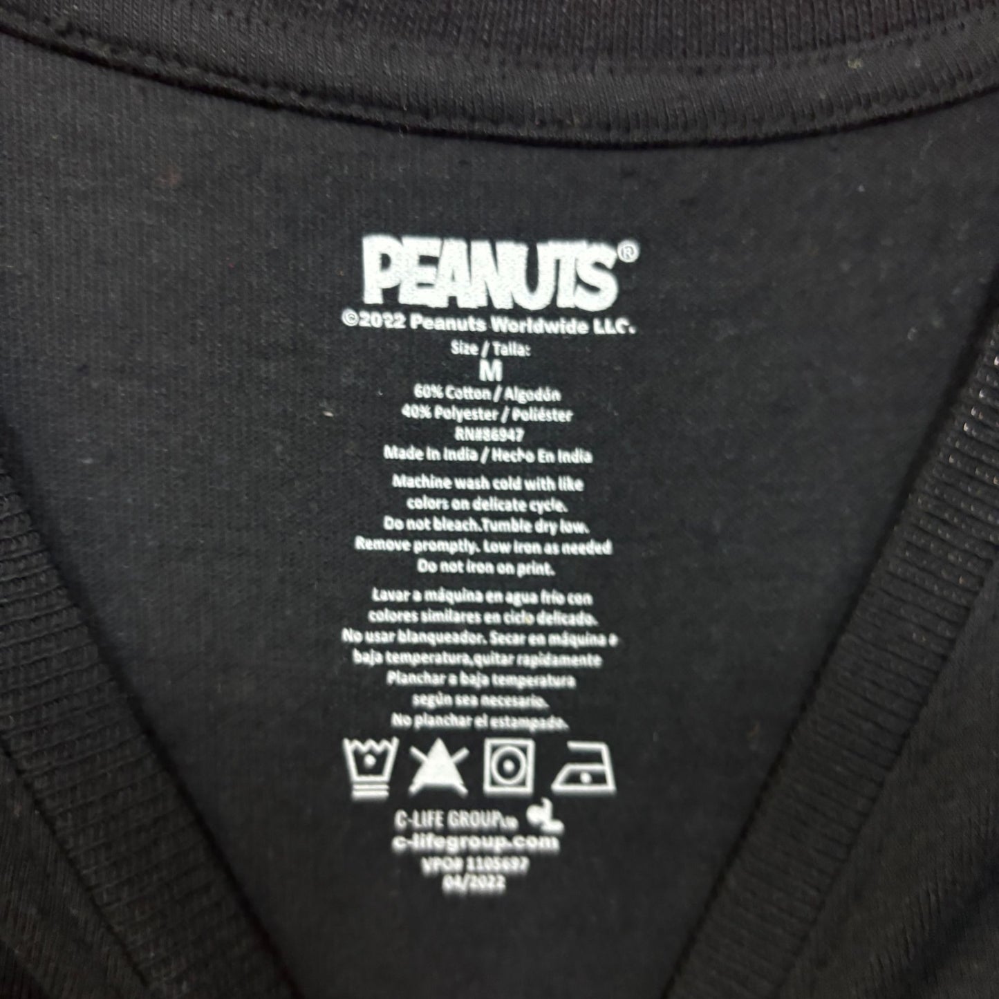 Peanuts the great pumpkins Tshirt size medium