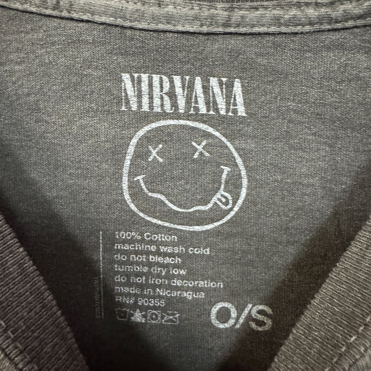Nirvana Nevermind Smiley Distressed Grunge Rock Band Tee O/S