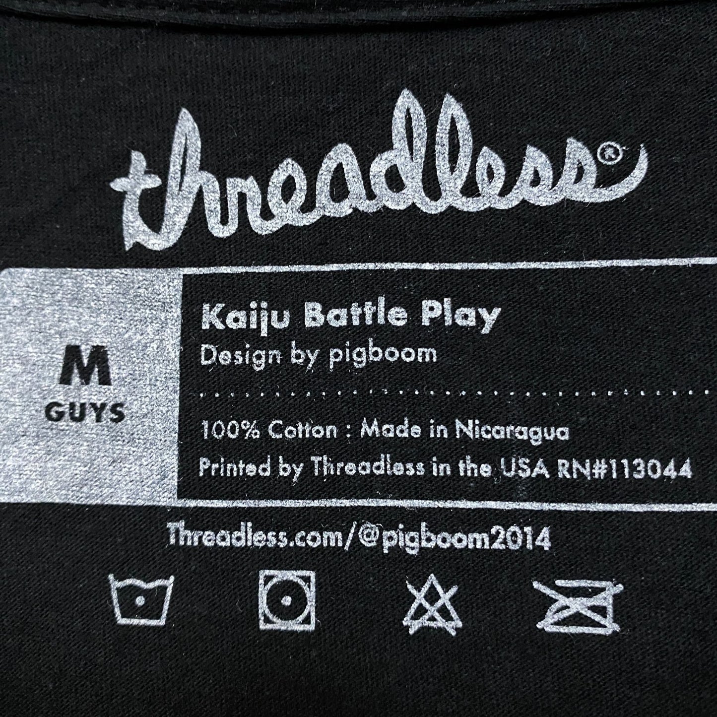 Kaiju Battle Play Godzilla costume Tshirt size medium