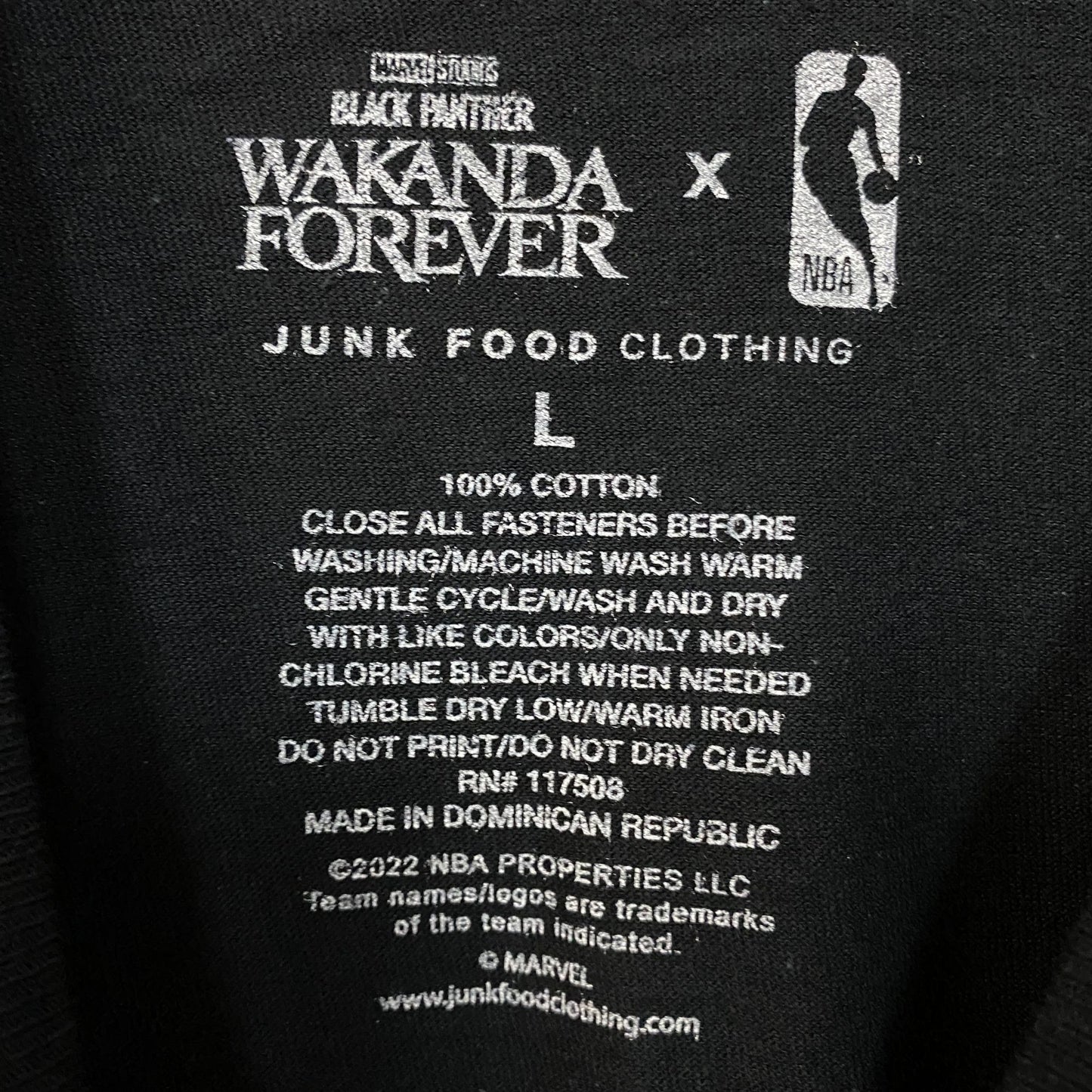 Junk Food Phoenix Suns NBA x Marvel Black Panther Wakanda Forever T-Shirt Large