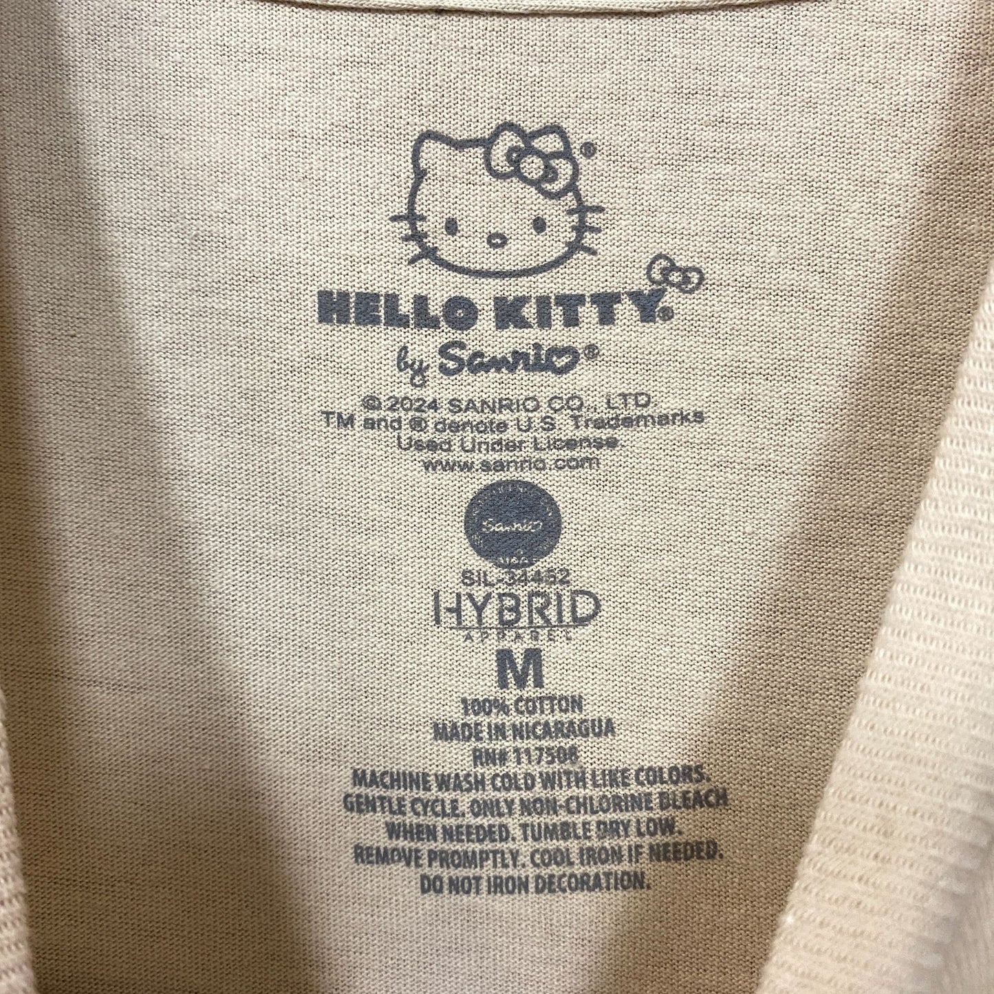 Sanrio Hello kitty Cowgirl Howdy by Sanrio T-Shirt Size Medium
