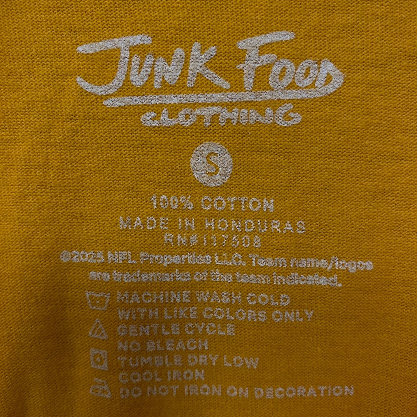 Junk Food Clothing NFL Pittsburgh Steelers Checkdown Flea Market Tee Small