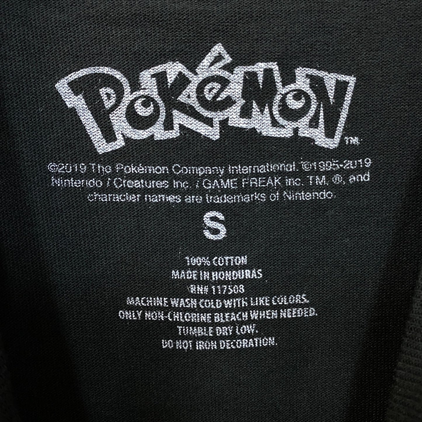 Pokemon Charmander Graphic Print T-Shirt Small