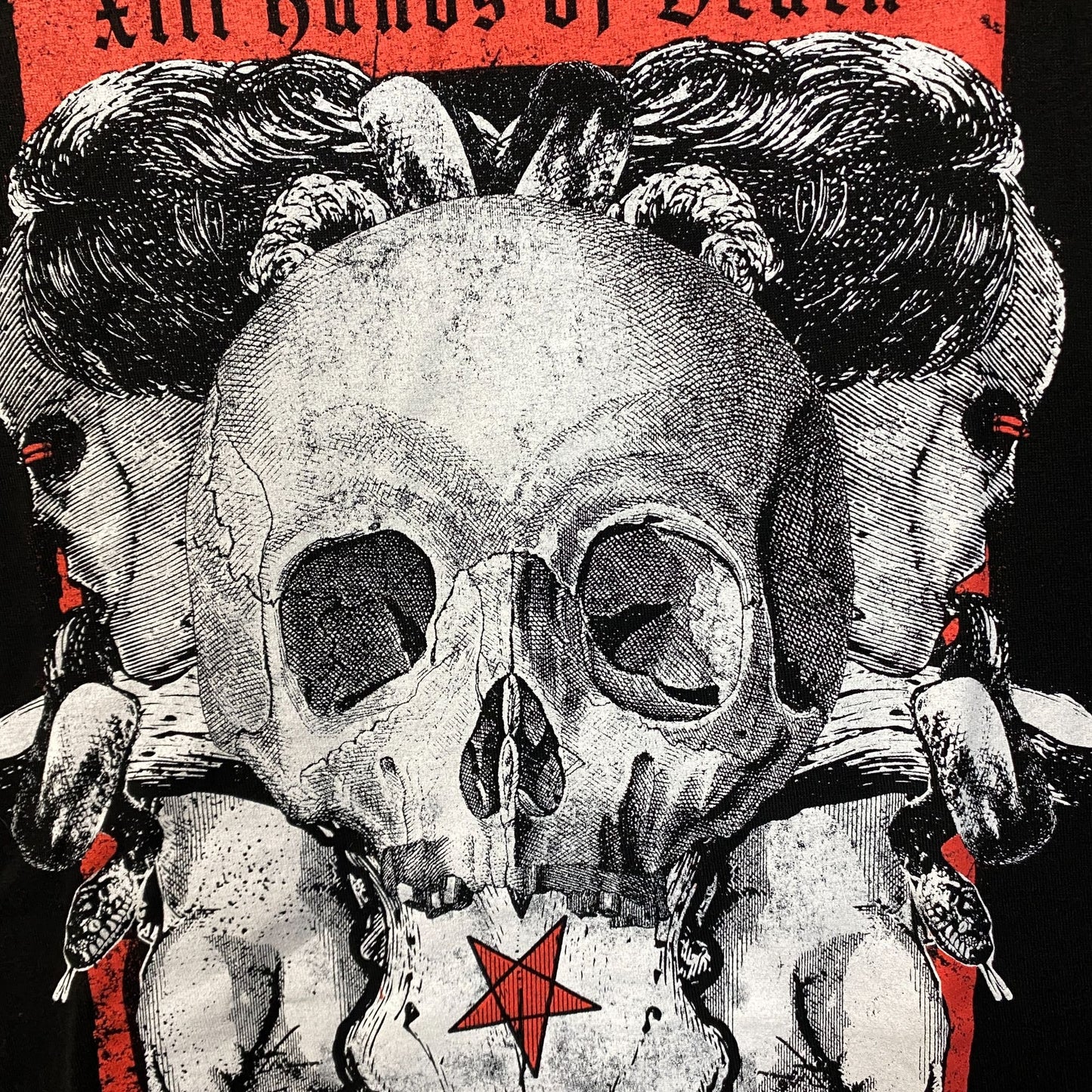 Horror Hub Hands Of Death Tarot Card Graphic Design T-Shirt XL