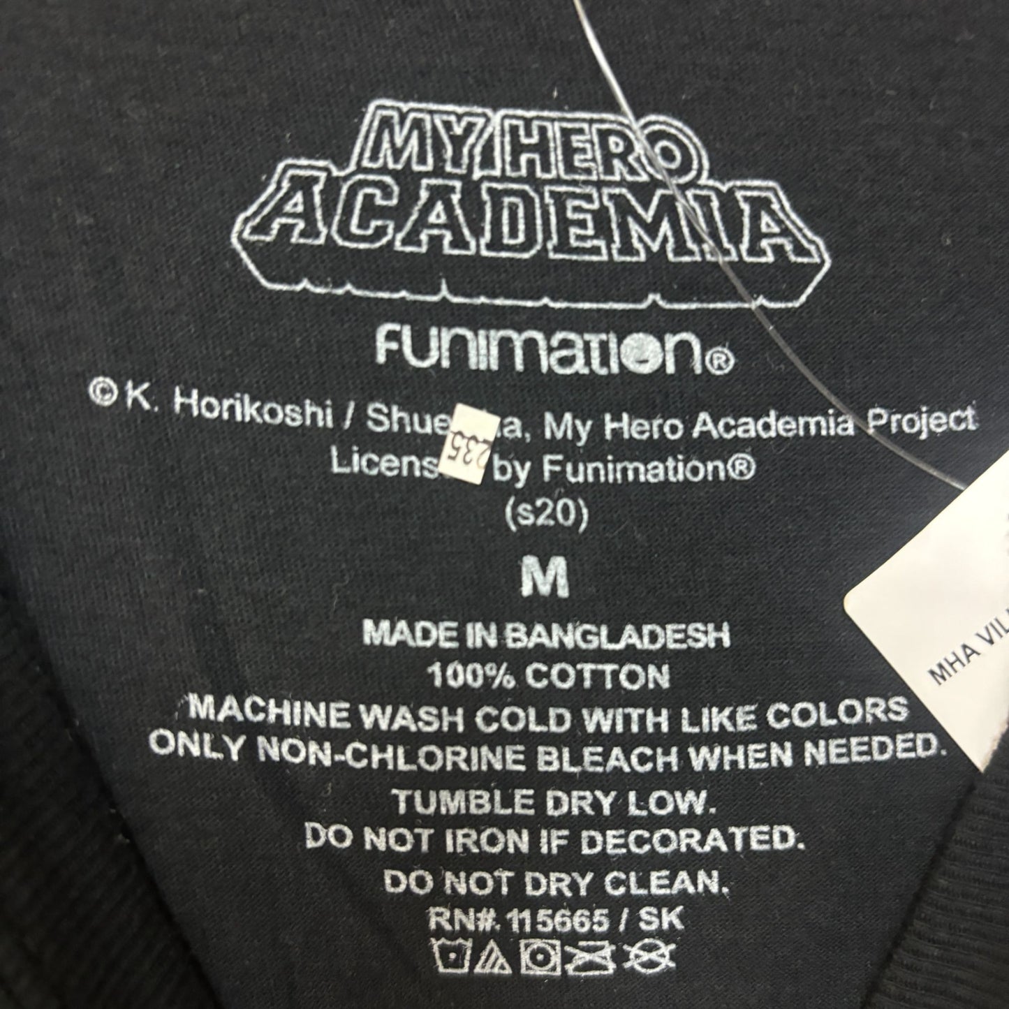 My Hero Academia Himiko Toga anime tshirt size medium