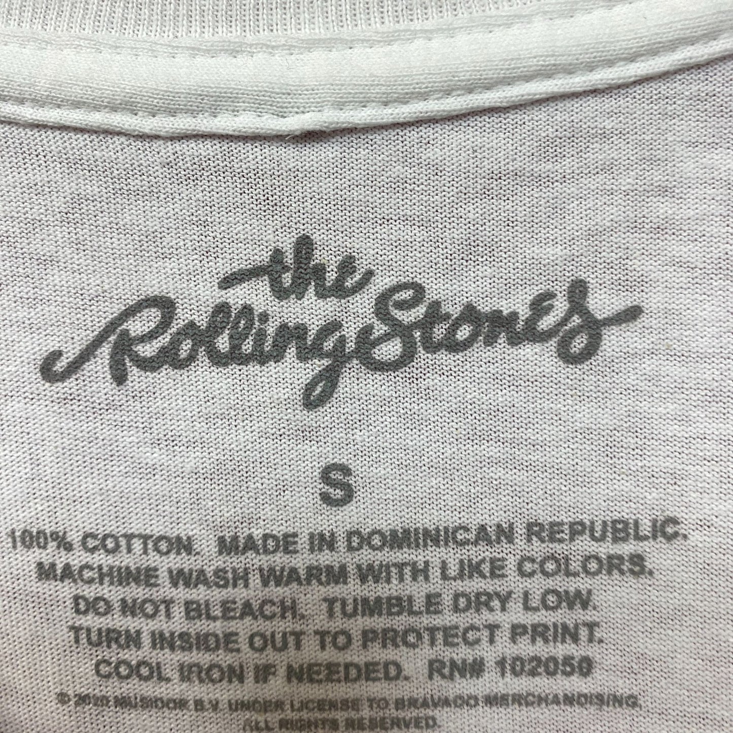 The Rolling Stones white Hot Lips around the World Logo Tee Small