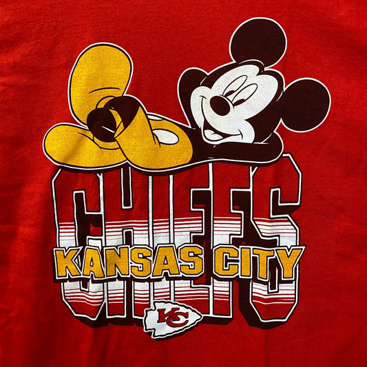 Junk Food x NFL Disney Mickey Mouse Kick Back Kansas City Chiefs Shirt Medium