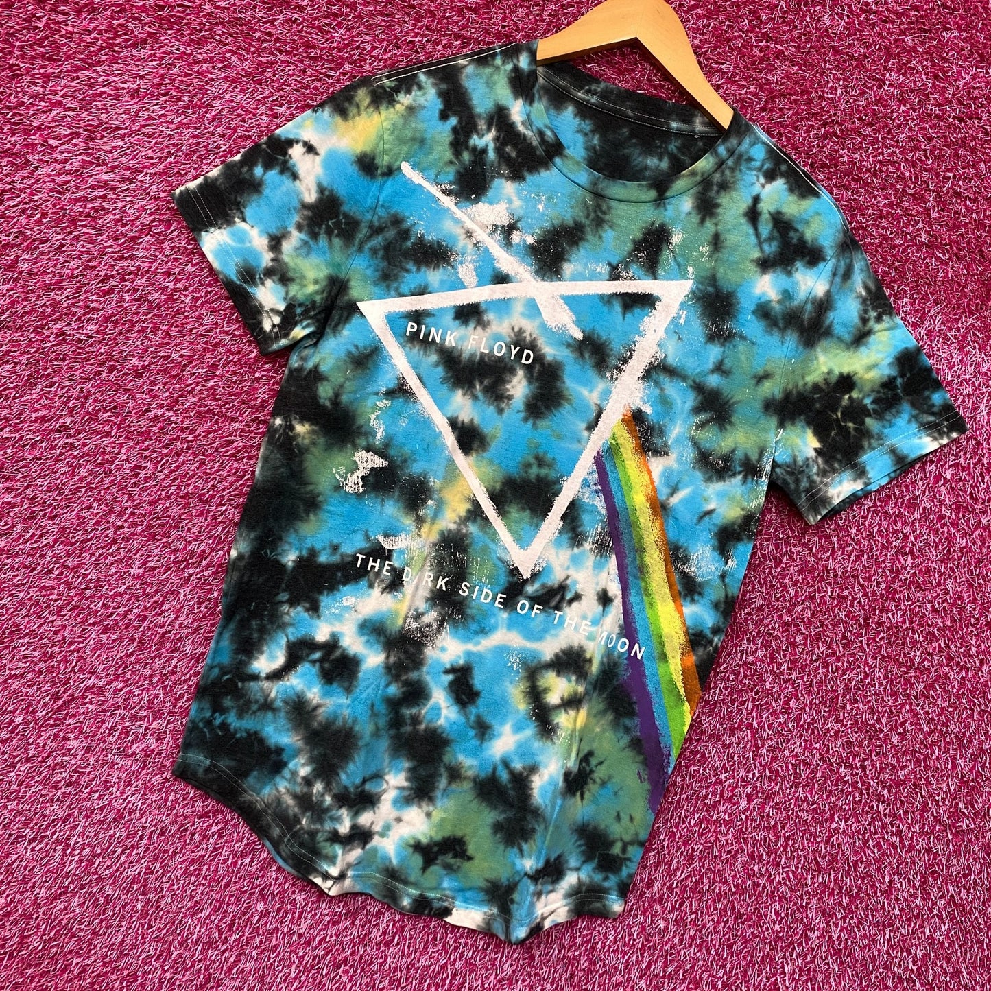 Pink Floyd Dark Side of the Moon Womens Tie dye Tee size M
