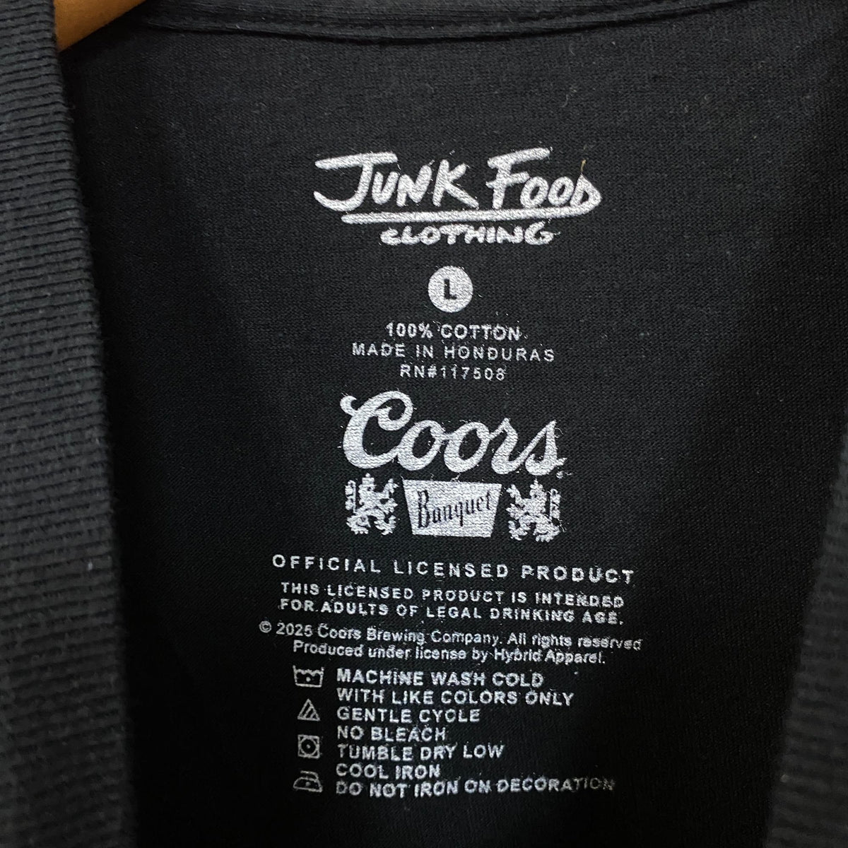 Junk Food Coors Golden Banquet Graphic T-Shirt Large