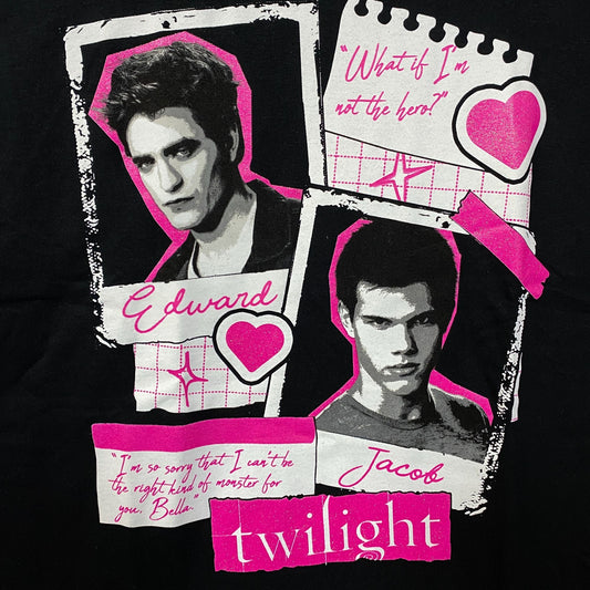 The Twilight Saga Scrapbook Style Graphic T-Shirt Small